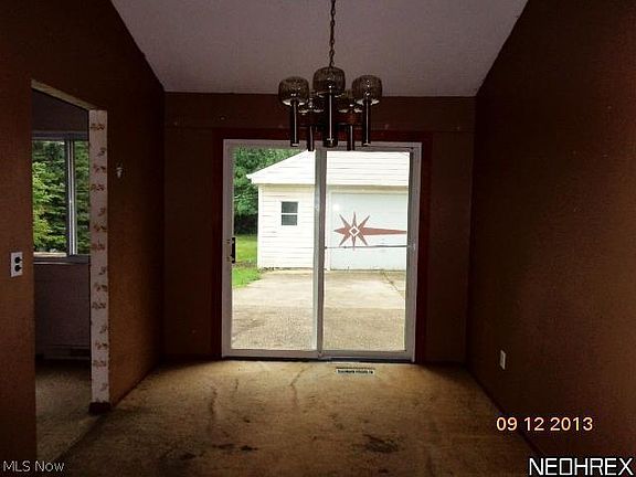 3rd image of 4114 Holl Ave