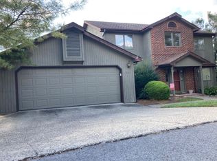 221 Willowbend Ct, Kingsport, TN 37660