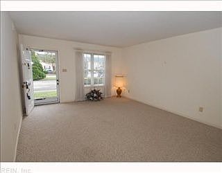 4th image of 4480 Drum Castle Ct