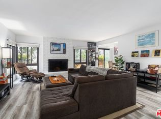 8630 Falmouth Ave APT 1, Playa Del Rey, CA 90293