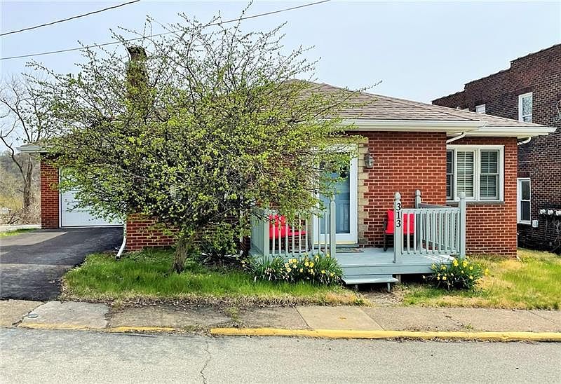 313 Sheppard Ave N, Charleroi, PA 15022 Zillow