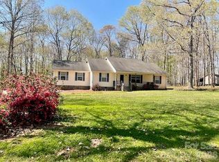 122 John Adam Ln, Statesville, NC 28625