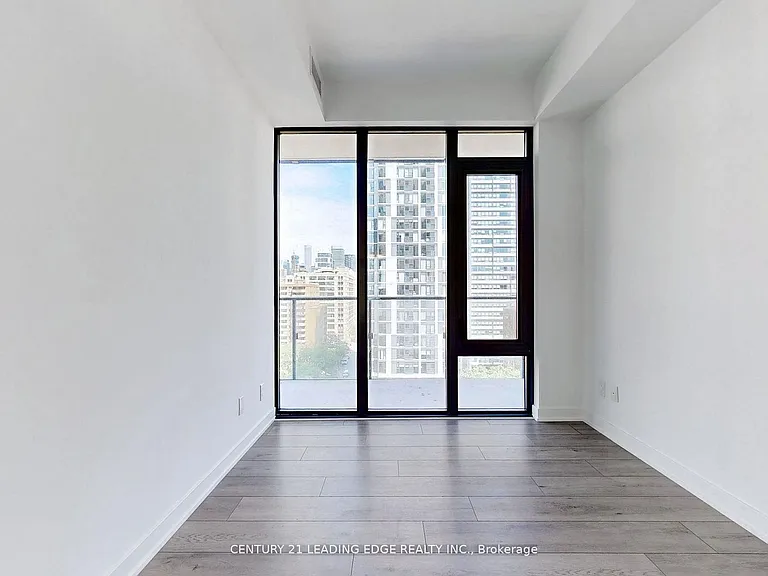 47 Mutual St #1203 — Photo 12