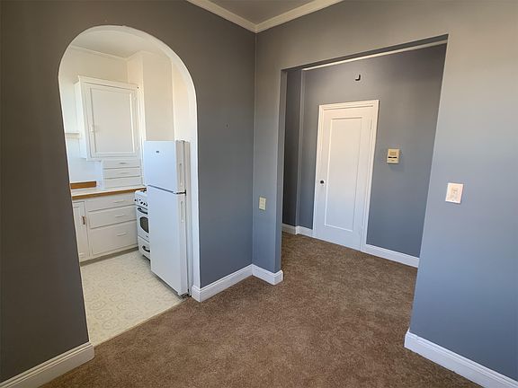 2nd image of 2999 California St APT 51