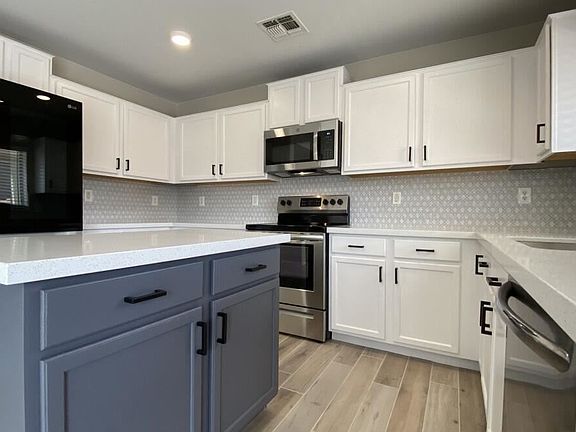 5th image of 11623 W Cinnabar Ave
