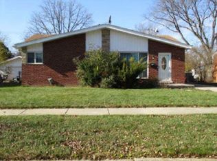 35723 Strathcona St, Clinton Township, MI 48035