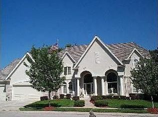 5614 NW 60th St, Kansas City, MO 64151