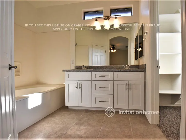 15050 N 145th Ln — Photo 18