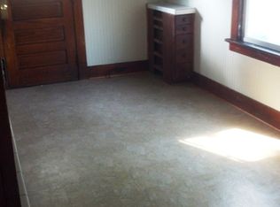 308 N 4th St, Watertown, WI 53094