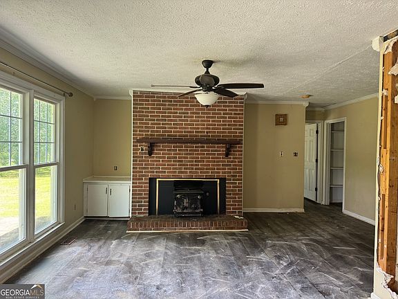 5th image of 359 Gordon Hwy