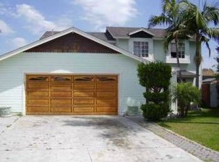 695 Hollowglen Ct, Oceanside, CA 92057