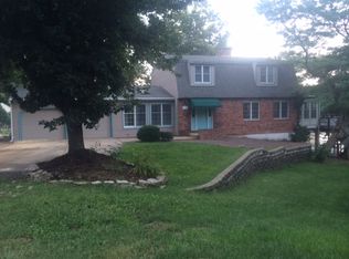 1154 Bermuda Dr, Edwardsville, IL
