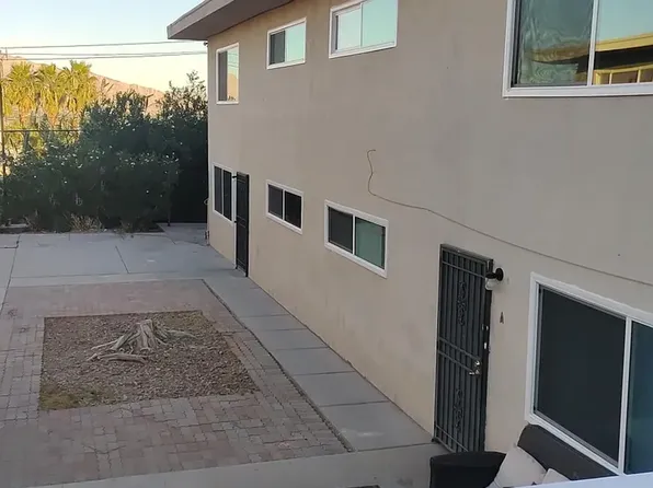 15th St. 368, 368 N 15th St APT B, Las Vegas, NV 89101