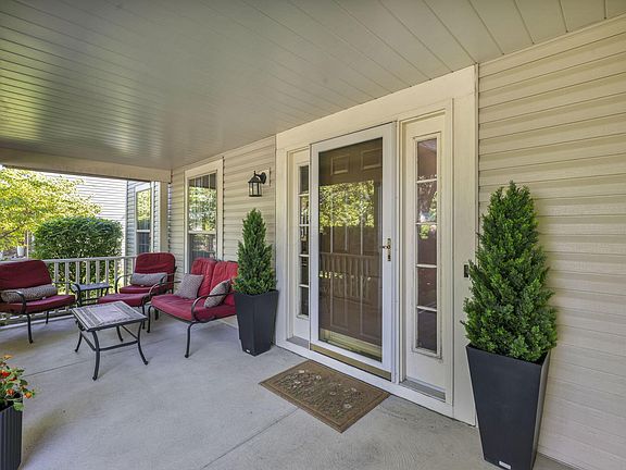 3rd image of 2846 Frazell Rd