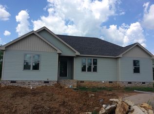 10320 Canoe Br NW, Castalian Springs, TN 37031