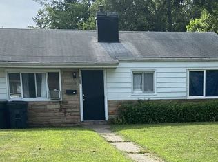 1929 Swygart Ave, South Bend, IN 46613