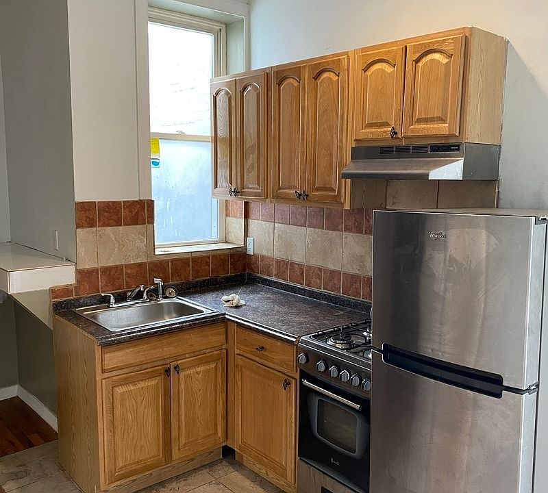 1st image of 234 E 106th St #4C9