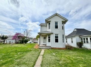 1312 Oak St, Muscatine, IA 52761