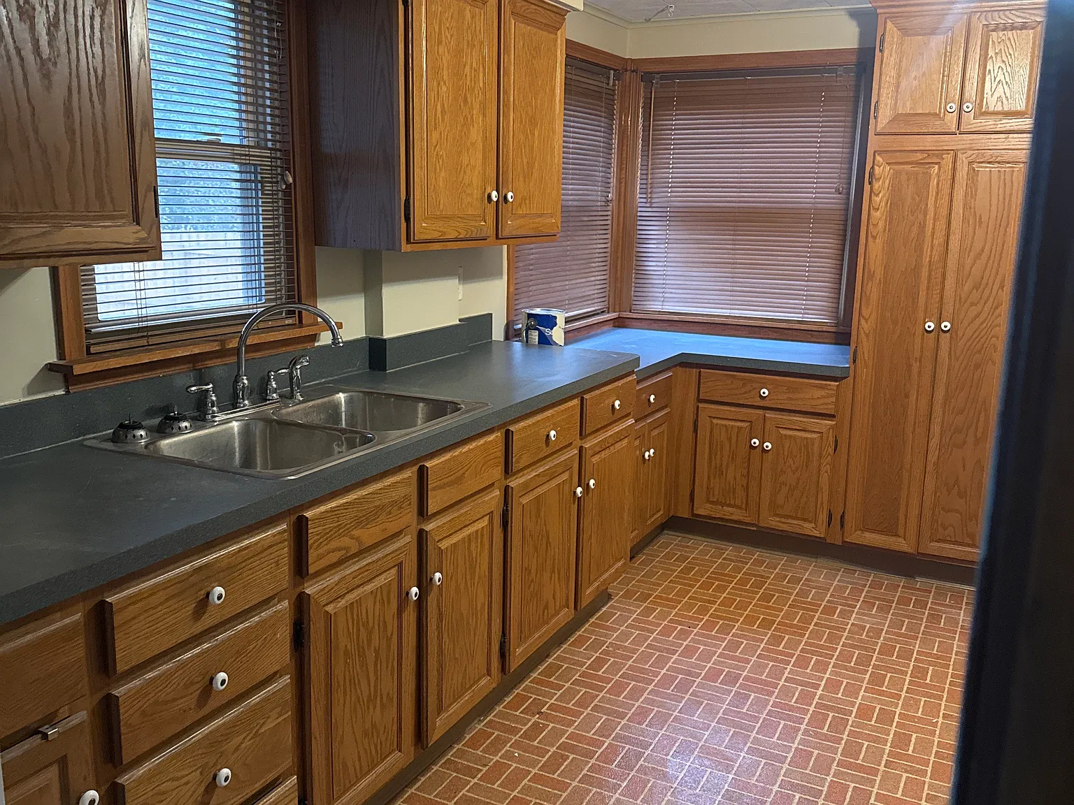 3 bed, 1245 sqft, $1,275 — Photo 2