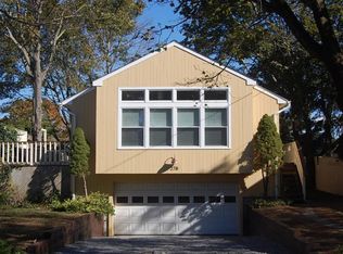 278 Narragansett Ave, Barrington, RI 02806