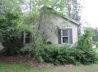 102 Mechanic St, East Brookfield, MA 01515