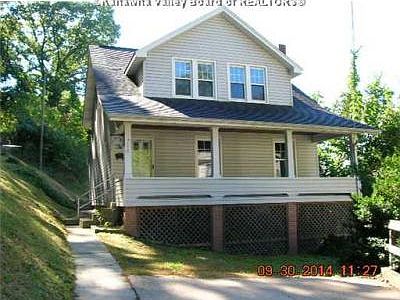 1st image of 710 Bowen St