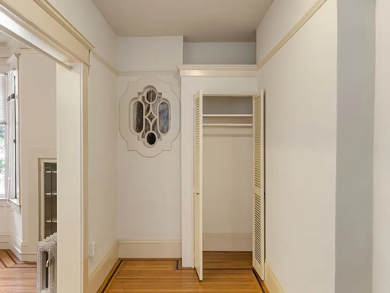 1644 Taylor St #3 — Photo 2