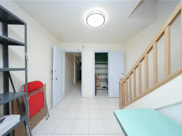 4715 Bedford Avenue image 21 of 35