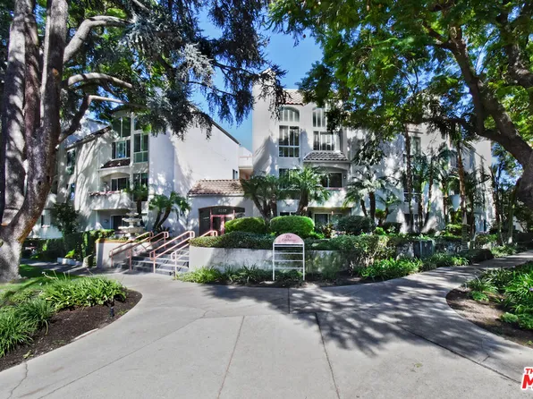 4242 Stansbury Ave #Penthouse 303, Sherman Oaks, CA 91423