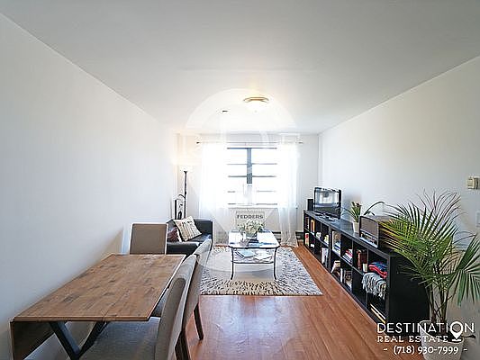 2nd image of 728 5th Ave APT D4