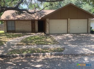 205 Shiloh Dr, Victoria, TX 77904