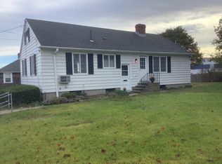 10 Clara St, New Bedford, MA 02744