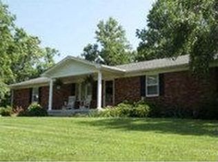 180 Barwater Rd, Brandenburg, KY 40108