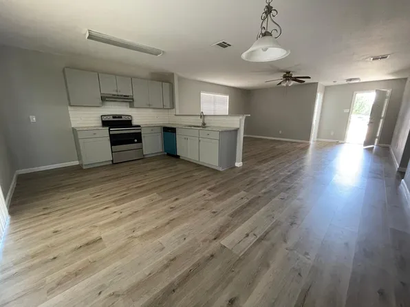9621 Polk Ave, Fort Worth, TX 76177
