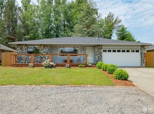 8425 Glendale Dr, Blaine, WA