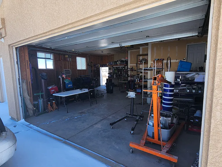 574 S Chimazo Dr — Photo 15