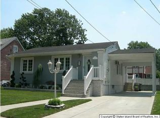 80 Keiber Ct, Staten Island, NY 10314