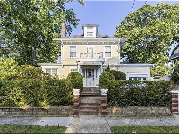 309 Tecumseh Ave