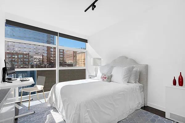 Sold by Compass | media 9