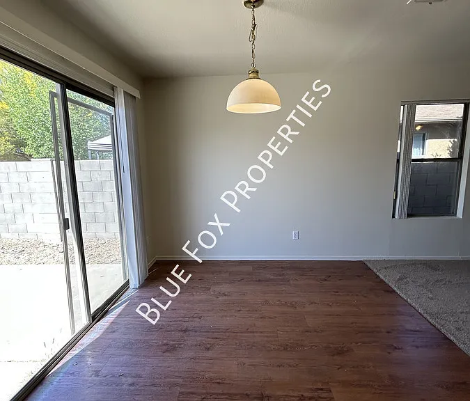 2021 W Menzel Dr — Photo 7