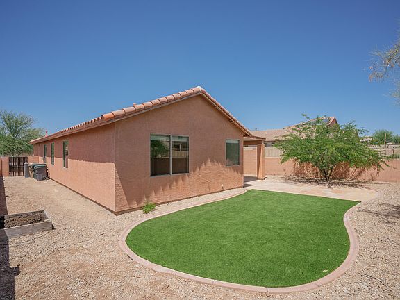 5th image of 18159 W Desert Blossom Dr