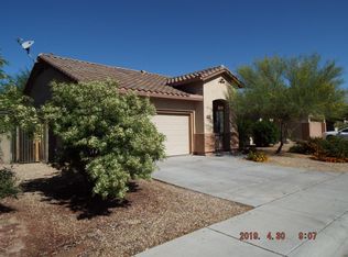 39704 N Prairie Ln, Phoenix, AZ 85086
