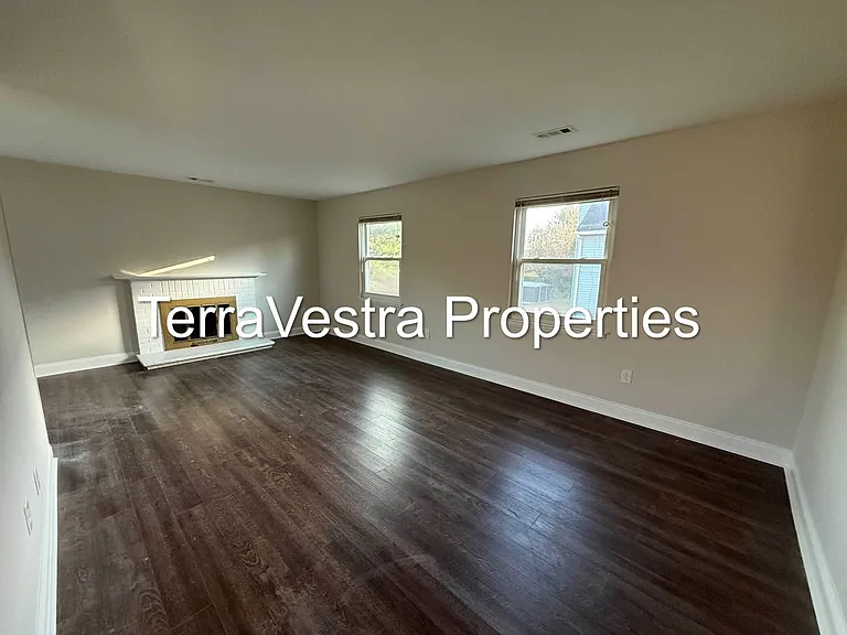 162 Willow Turn — Photo 4