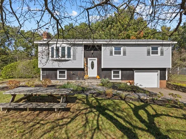 247 Belwood Avenue, Colchester, VT 05446