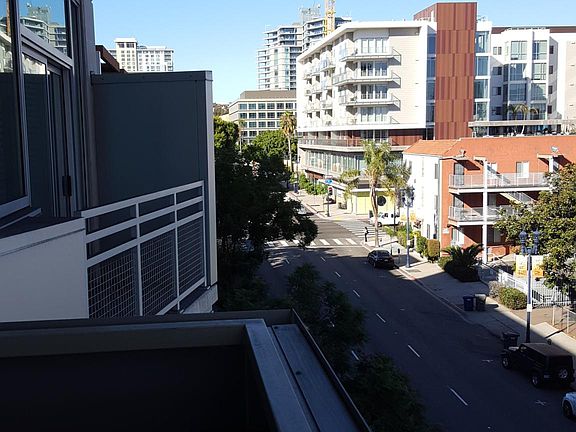 2nd image of 721 10th Ave #535