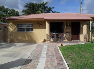 1725 NE 39th St, Pompano Beach, FL 33064