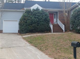 4034 Sherry Ct, Jamestown, NC 27282