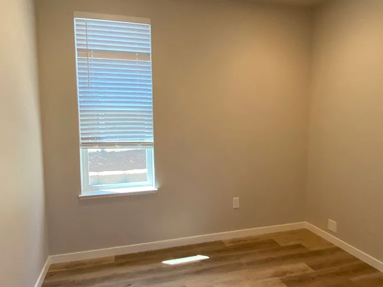 240 Silver Bend Way — Photo 9