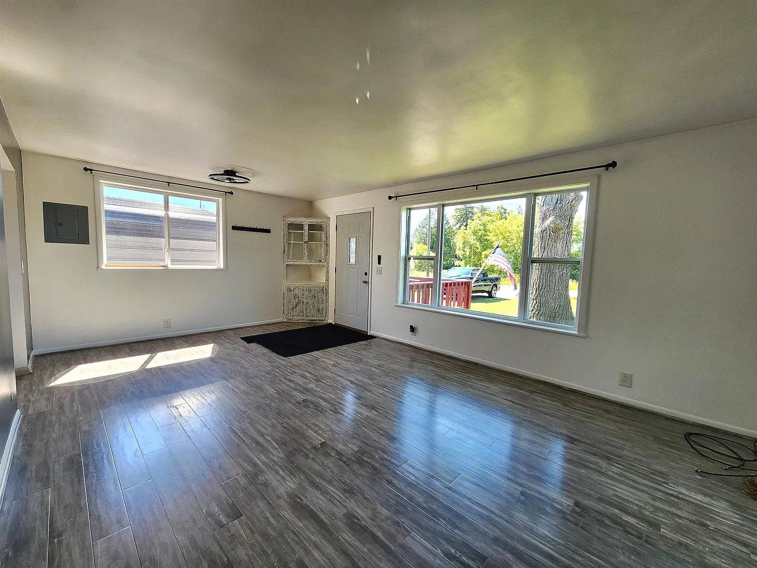 2 bed, 1.0 bath, 1000 sqft, $1,150 — Photo 3