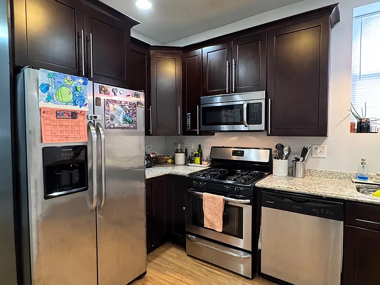 4415 S Sawyer Ave #BF — Photo 16